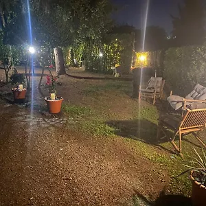 Oda ve Kahvaltı Zara, Siena